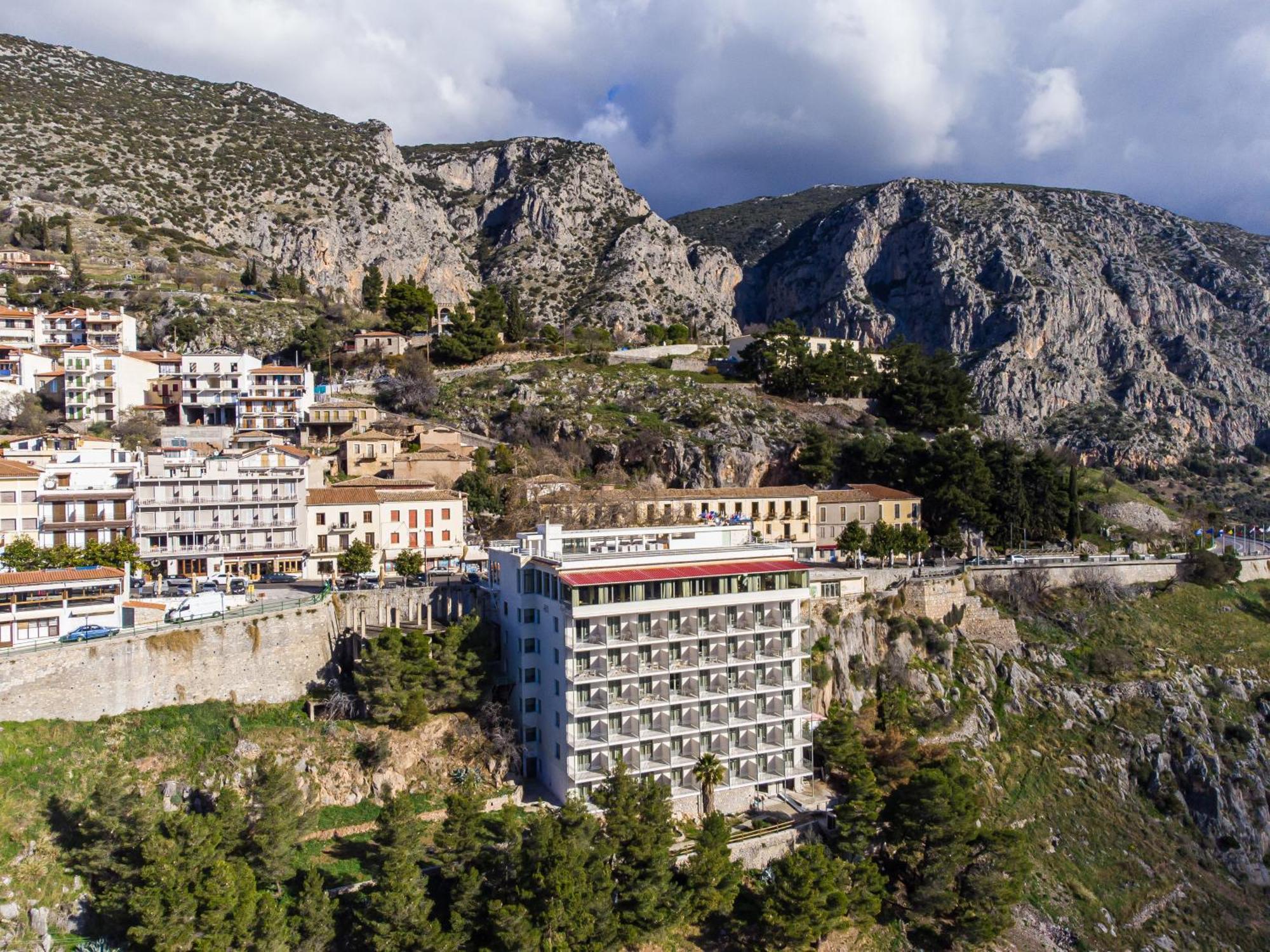 V Hotel Делфи Екстериор снимка